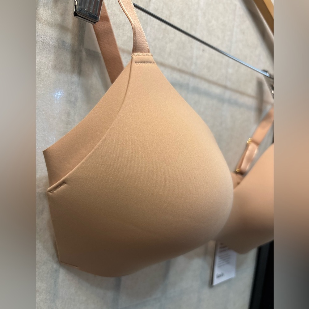KNIX NWT Wingwoman Bra in Sand - Picture 5 of 10